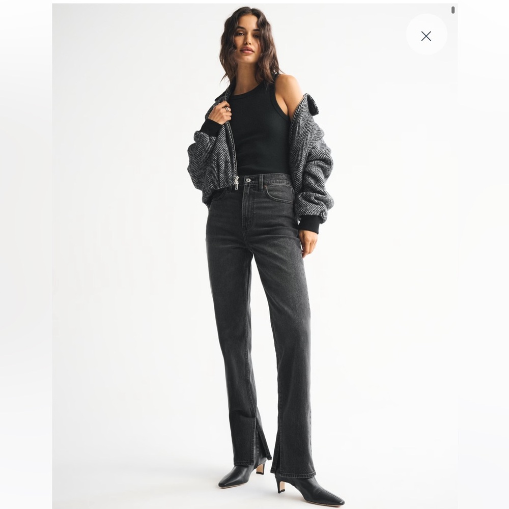 Abercrombie & Fitch Women's Black Straight Leg Jeans